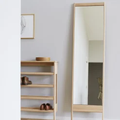 A Line Shoe Rack 72, white oiled oak