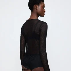 A Weekend to Remember Top LSL, black