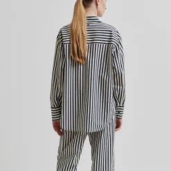 Aila Shirt, trench coat