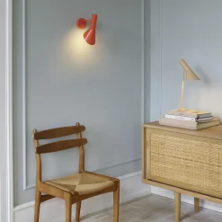 AJ væglampe, electric orange