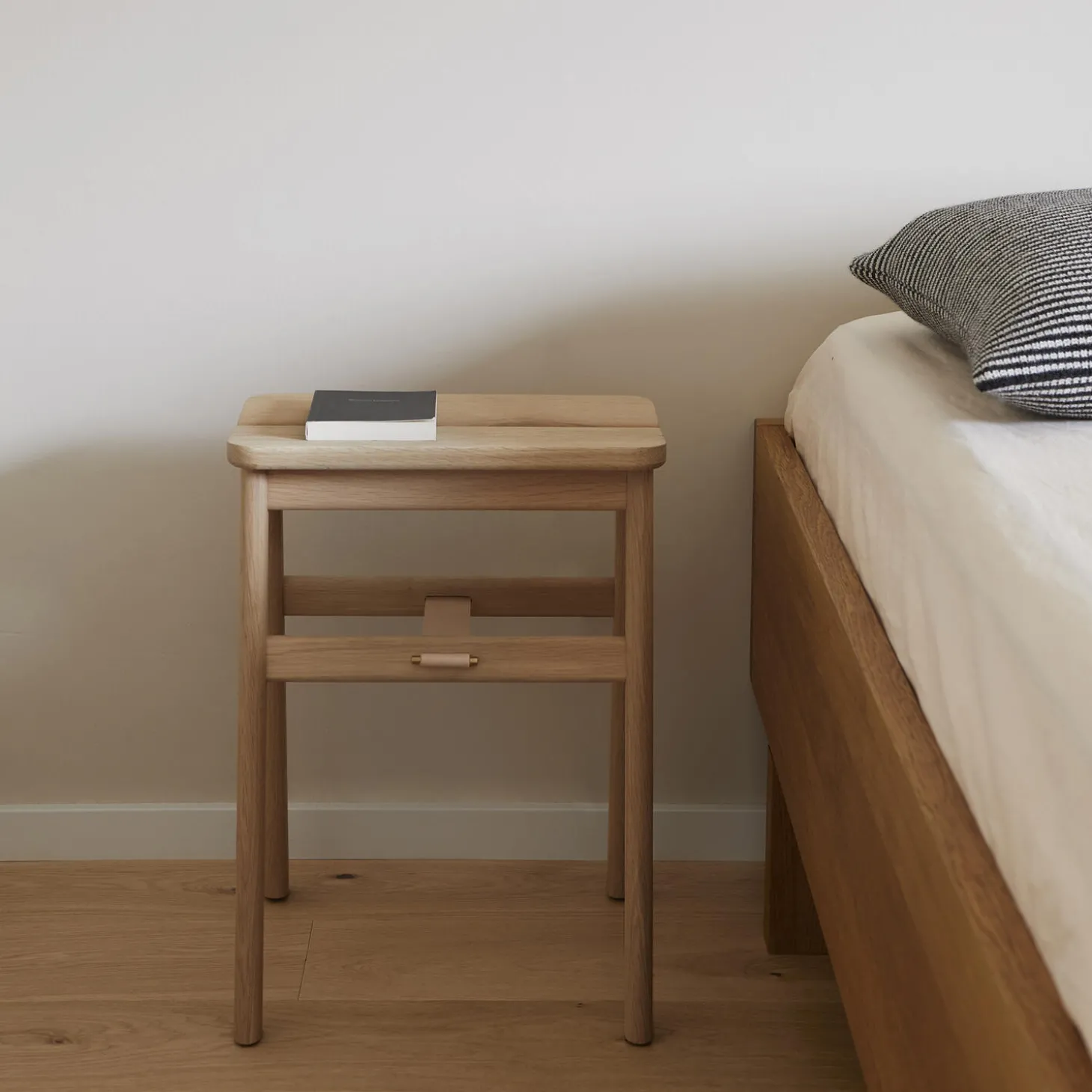 Angle Foldable Stool, white oiled oak