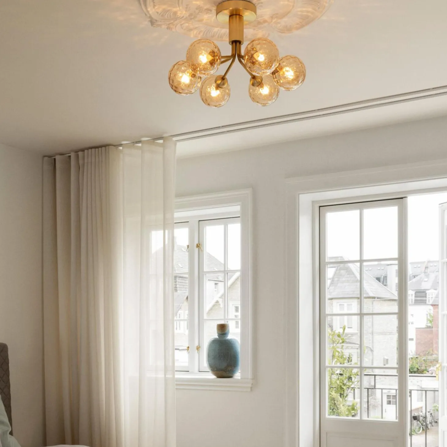 Apiales 6 Ceiling Lamp, brushed brass/optic gold