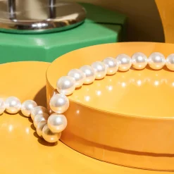 ARCADE FORTUNE CHOKER HALSKÆDE, forgyldt/hvid