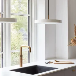 Asteria Plus Pendant, pearl white/brass