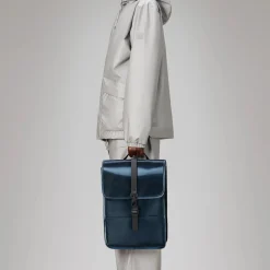 Backpack Mini, spill