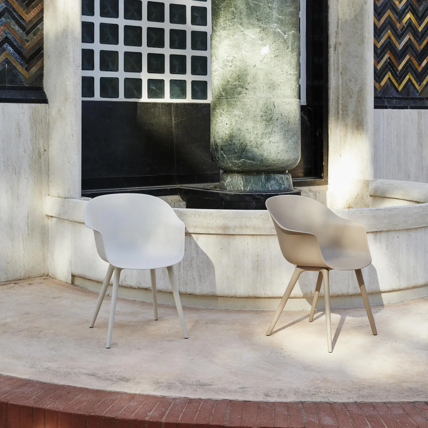 Bat Dining Chair Outdoor, new beige