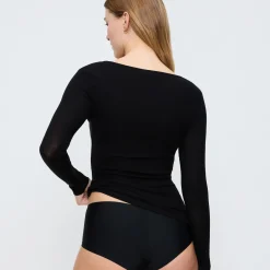 Beauty Layers Top Scoop Neck, black