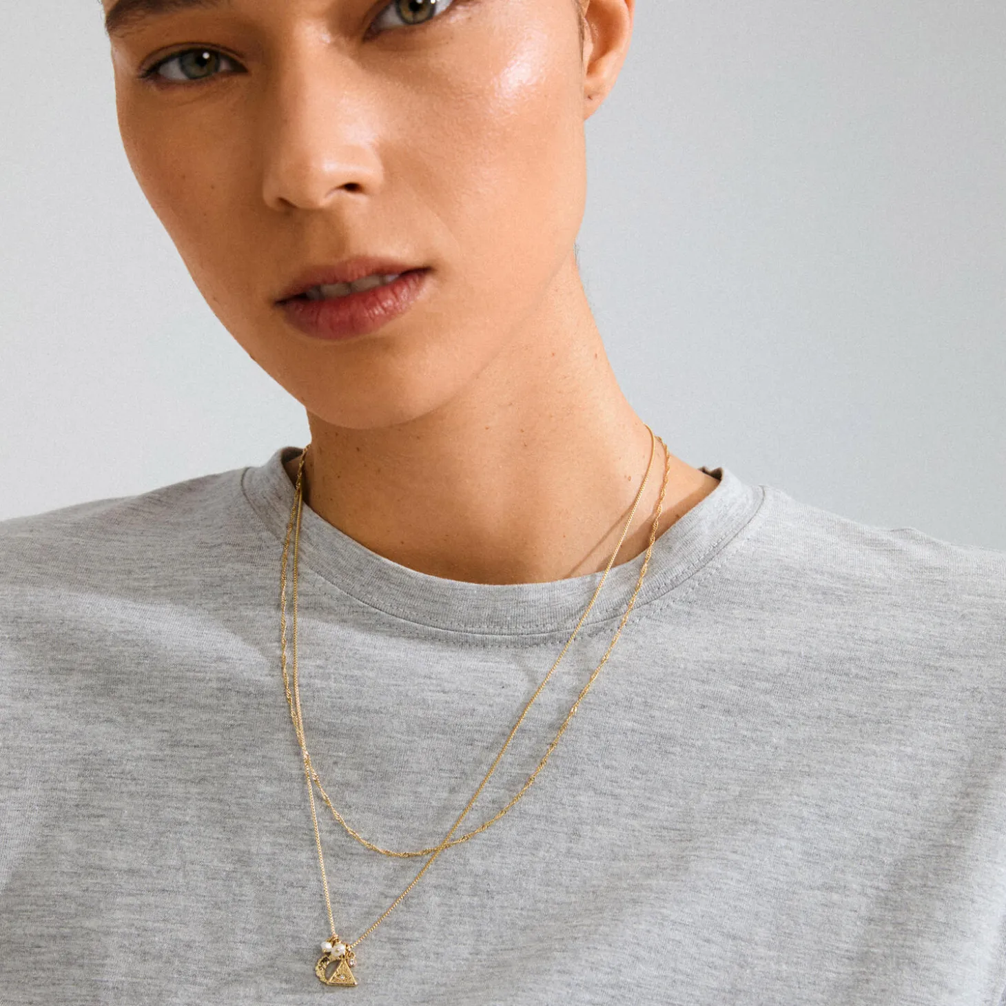 BETWEEN halskæde 2-i-1, guldbelagt