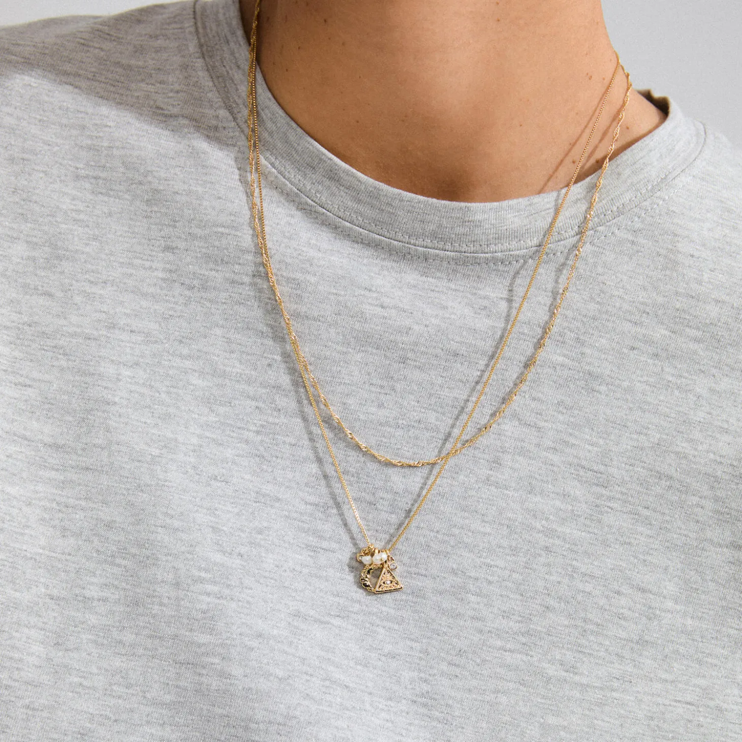 BETWEEN halskæde 2-i-1, guldbelagt