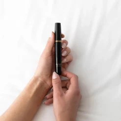 BEYOND Volume & Curl Mascara Waterproof