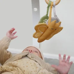 Birk sommerfugl aktivitetslegetøj