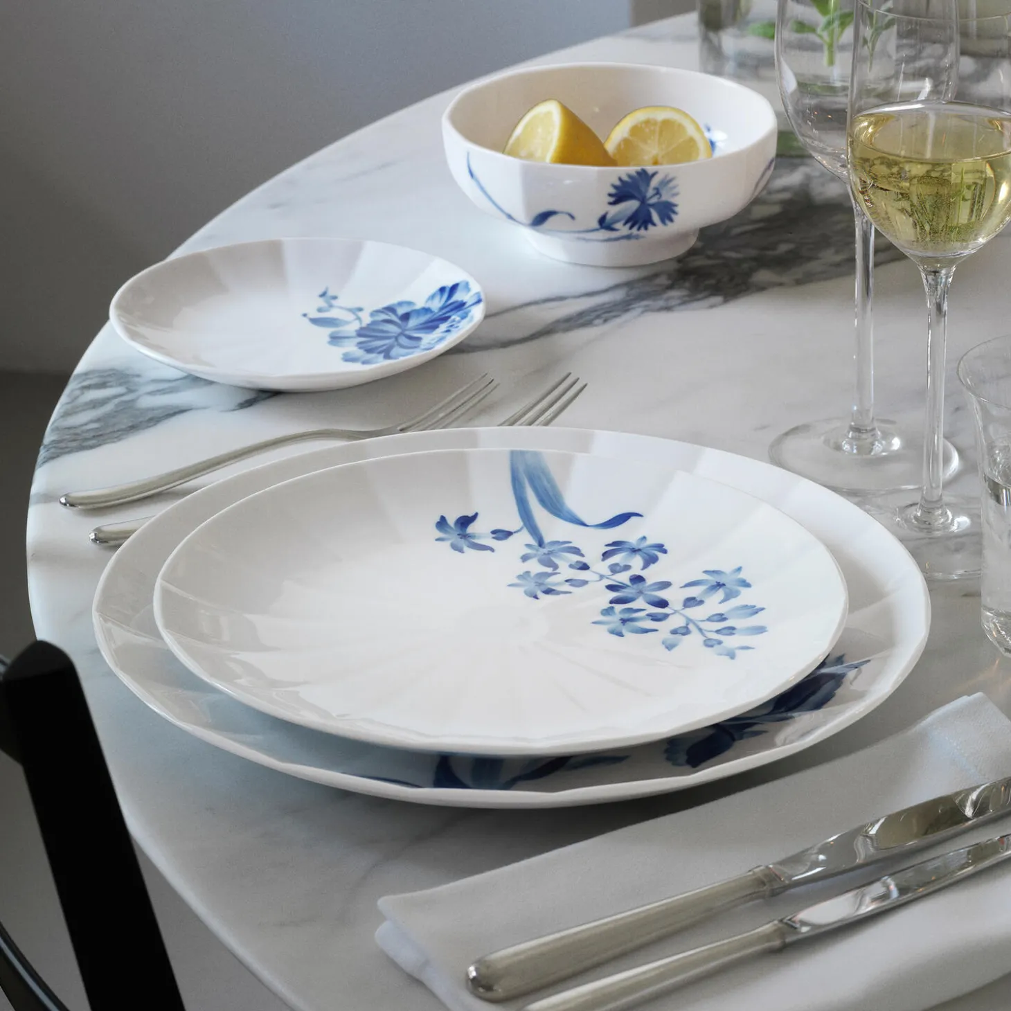 Blomst tallerken kamelia Ø 15 cm