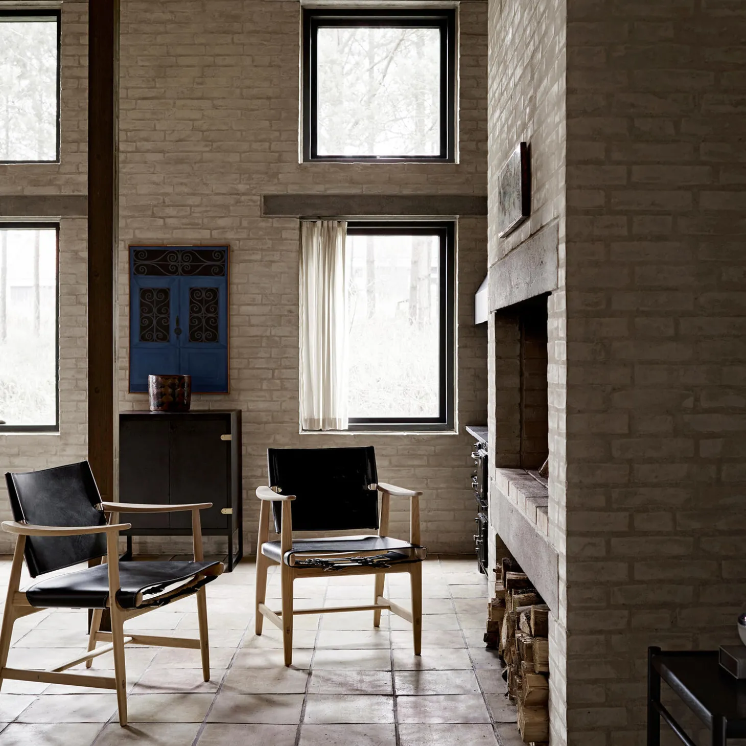 BM1106 Jægerstolen, hvidolieret eg/sort