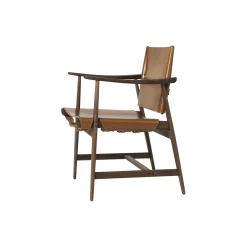 BM1106 Jægerstolen, olieret valnød/cognac