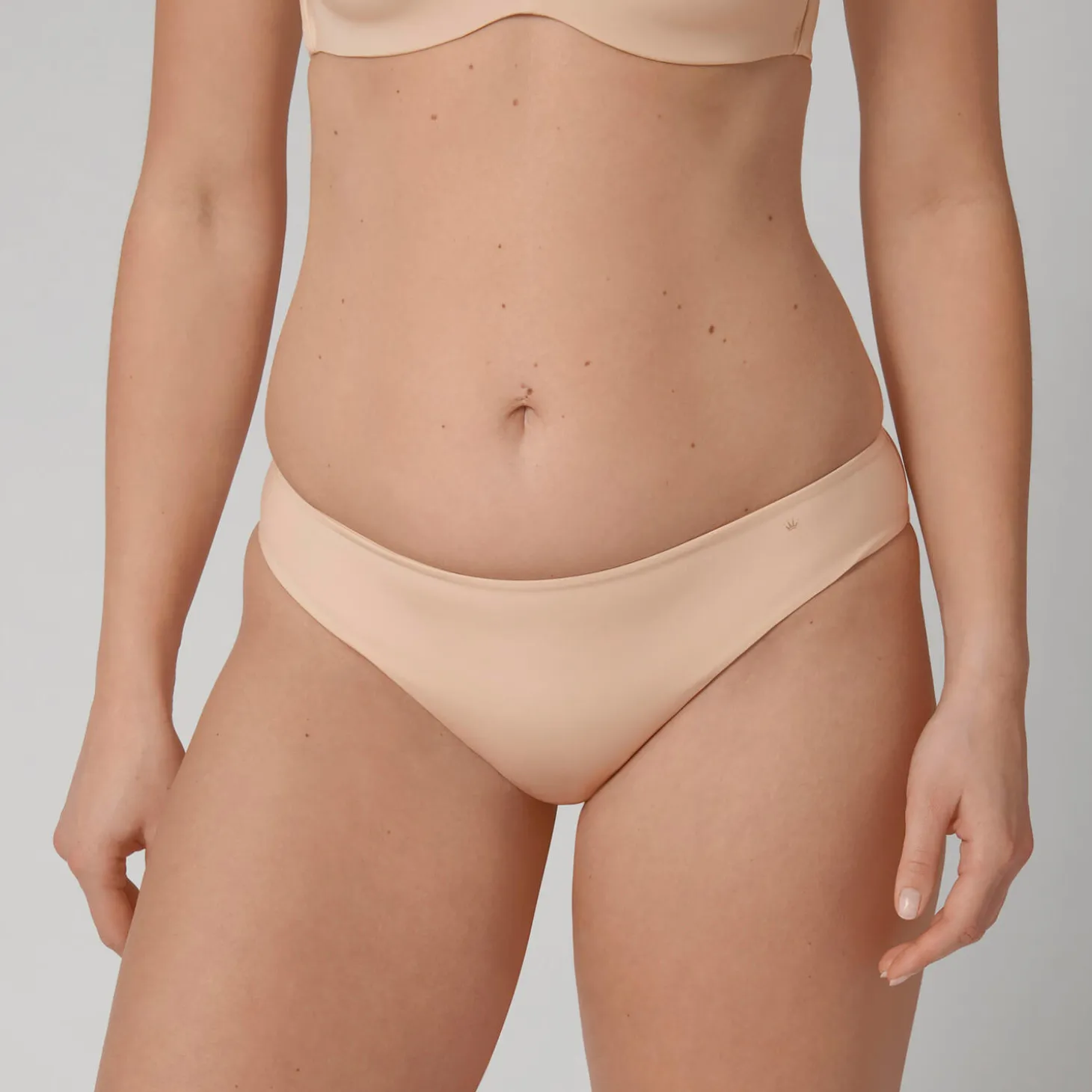 Body Make-Up Essentials Tai Briefs, nude beige