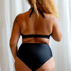 Bukit Bikini Top, nero