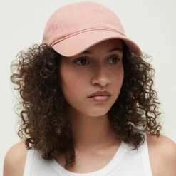Cap, dusty coral