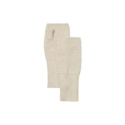 Carmencita, albicant