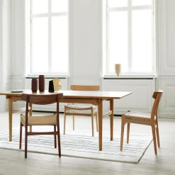 CH23 spisebordsstol, olieret valnød/natur