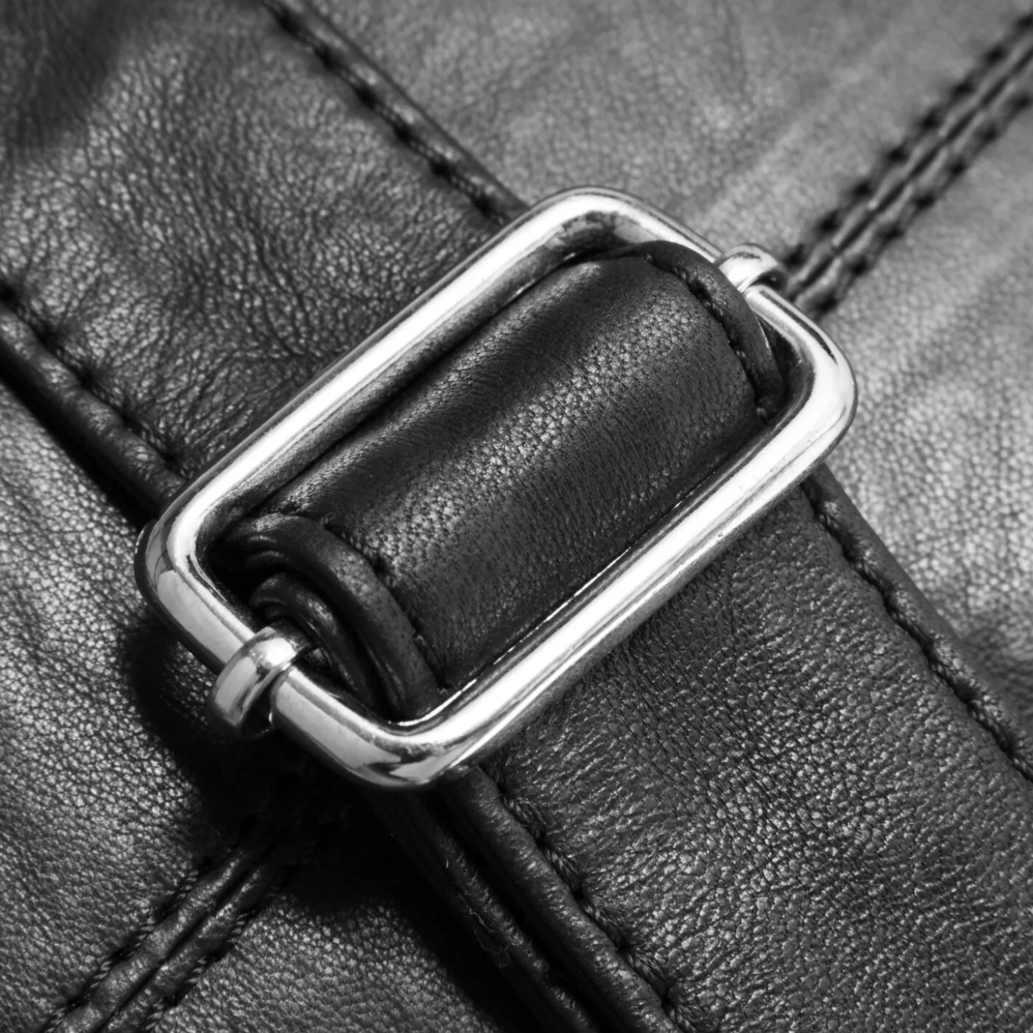 Cross Over, 099 black (nero)