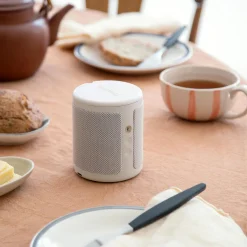 Dabbie Radio, soft white