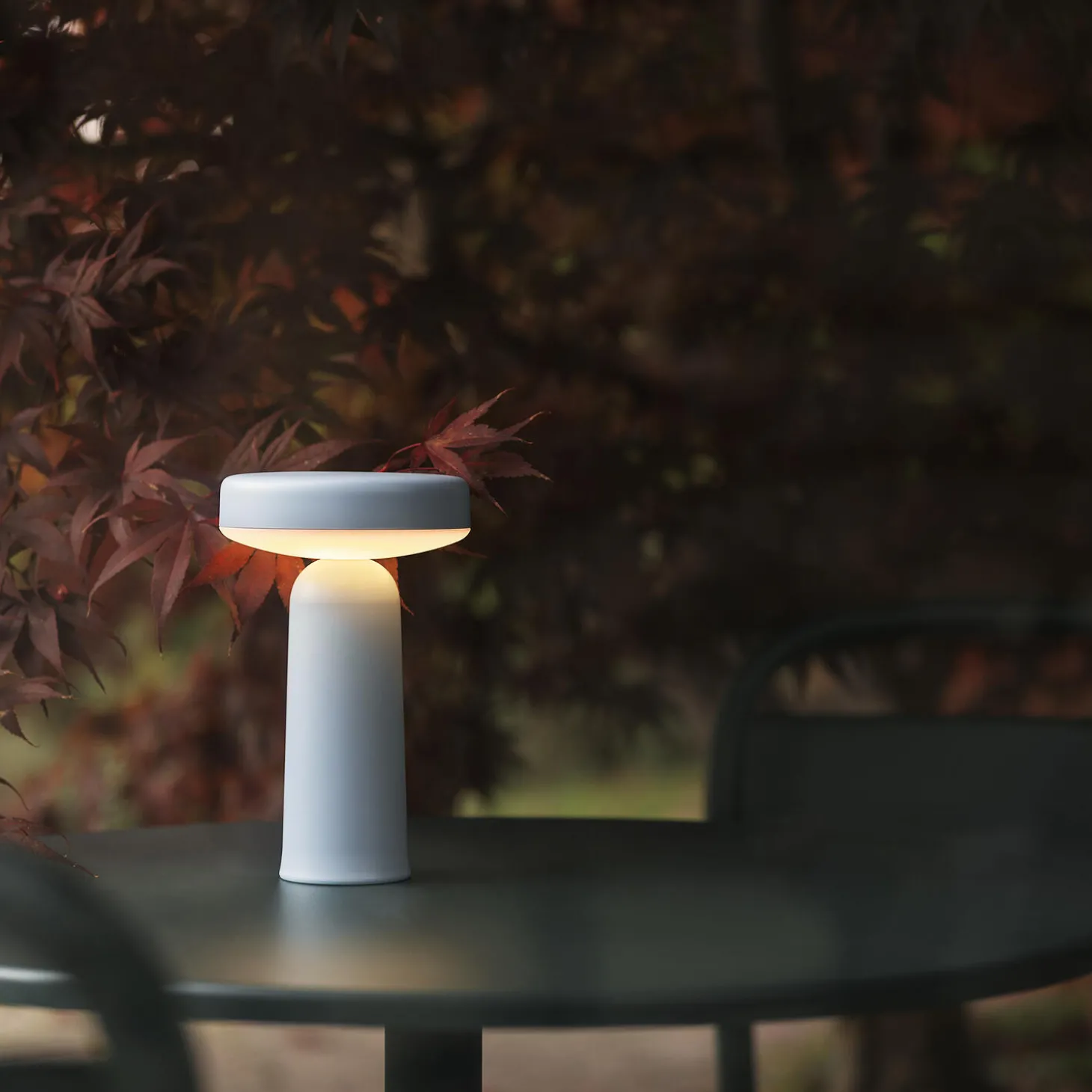 Ease Portable Lamp, light blue