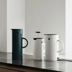 EM77 termokande 1 L, black