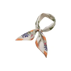 Flowering Spring Garden silketørklæde