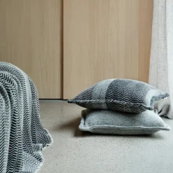 FRI Cushion, gray day