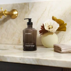 Genanvendelig glasdispenser til håndsæbe