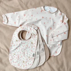 Hagesmæk med ærmer, bows