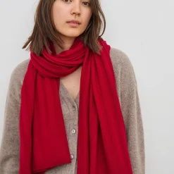 Hannah Scarf, cherry red