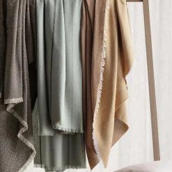 Herringbone plaid, light grey/dark grey