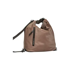 Hunter Slide, beaver