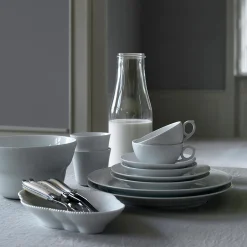 Hvid Riflet tallerken Ø 27 cm