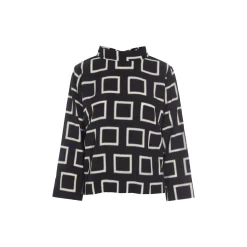 Iki bluse, hopscotch