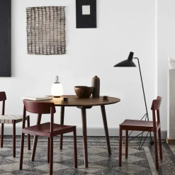 In Between SK4 spisebord, røget eg