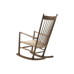 J16 gyngestol, lakeret valnød