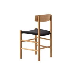 J39 Mogensen sædepolstret stol, olieret eg/sort kanvas