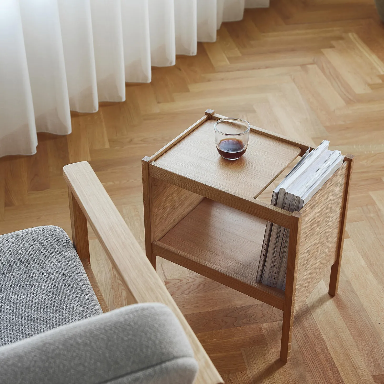 Journal Side Table, oak