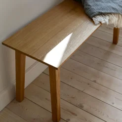 KA60 bænk, olieret eg/sort