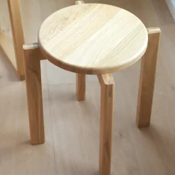 KA50 skammel, olieret eg