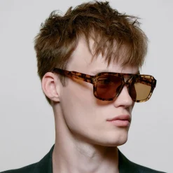 Kaya Solbriller, coquina