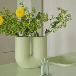 Kink Vase, light green