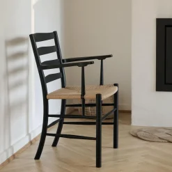 Klint Armchair, sortlakeret eg