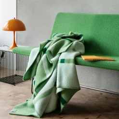 KNUT Throw, field green