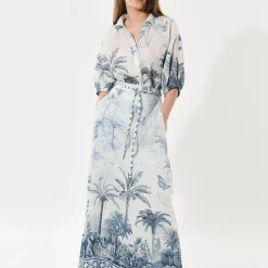 LarissaDEA NS, empire