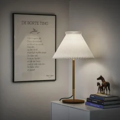 Le Klint 328 bordlampe med papirskærm, røget eg