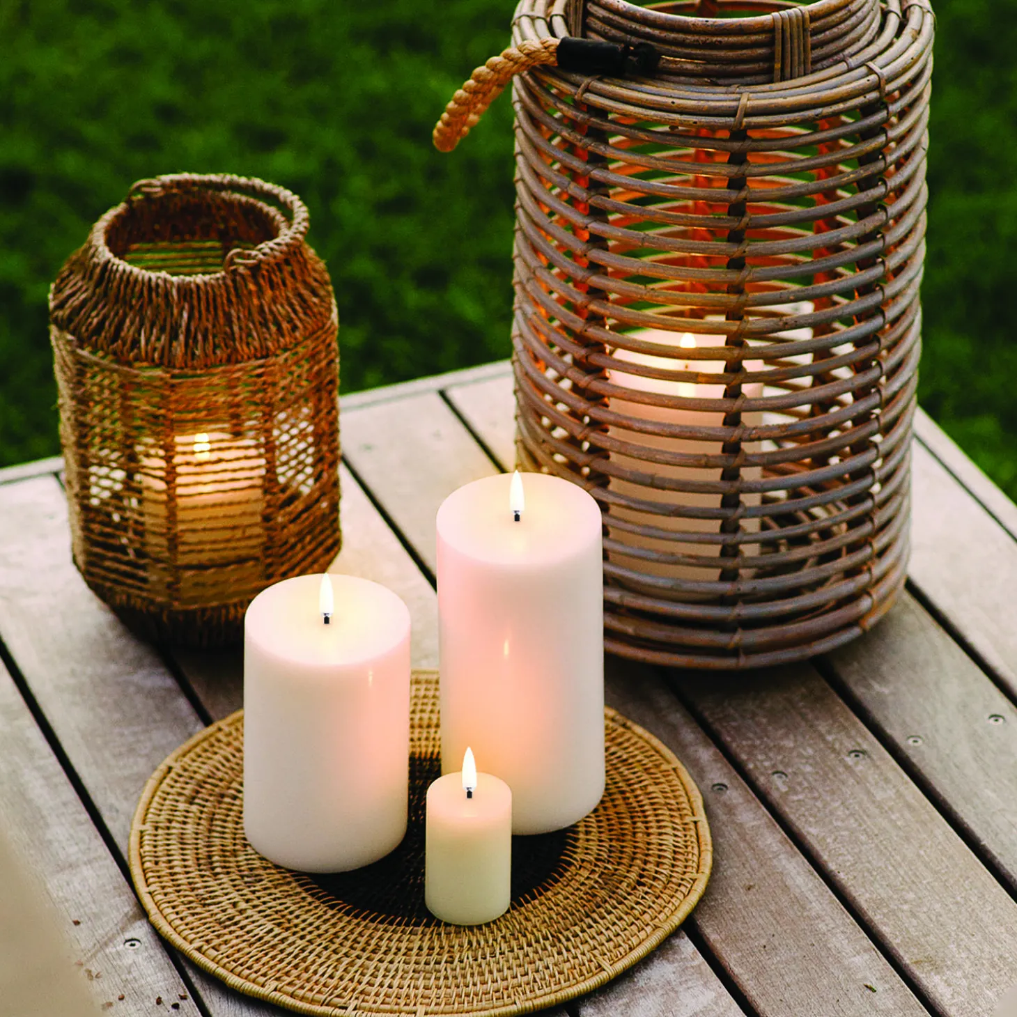 LED Pillar Candle 10 cm, nordic white