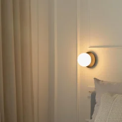 Liila 1 Small Wall Lamp, black/opal